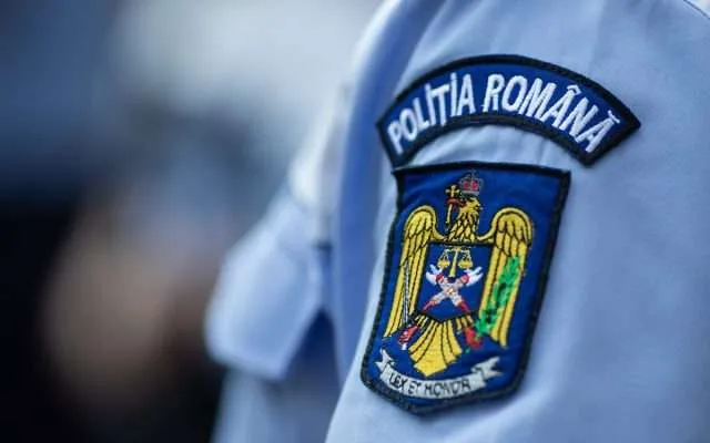 Admitere la Academia / Școala de Poliție, Jandarmi și Încadrări Directe din Sursă Externă. Succes la examen și la admitere!